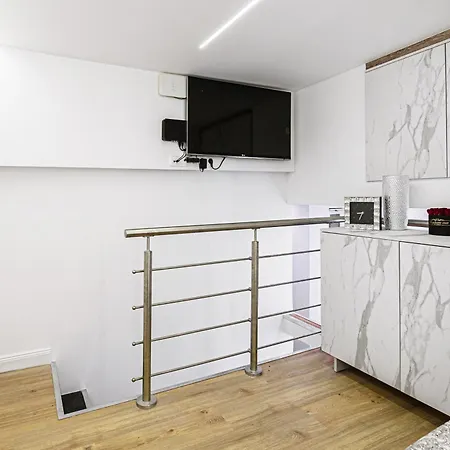 Flora Downtown Apartmán Budapešť