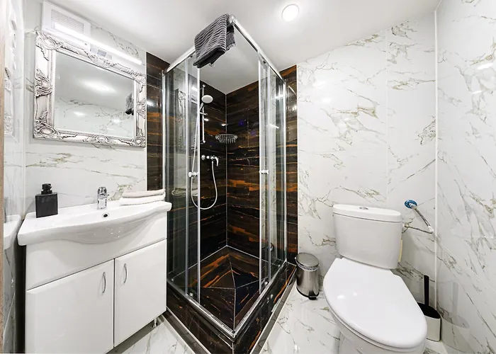 Flora Downtown Apartment *