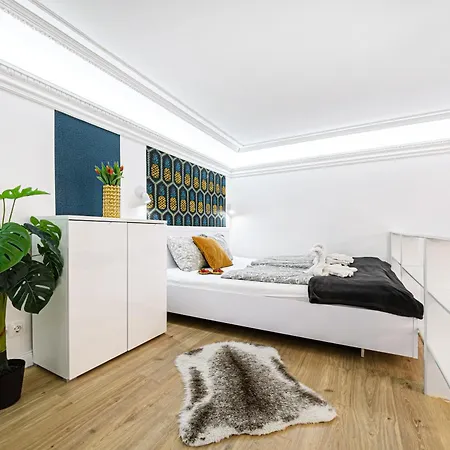 Flora Downtown * Budapesta