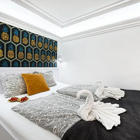 Flora Downtown * Budapest